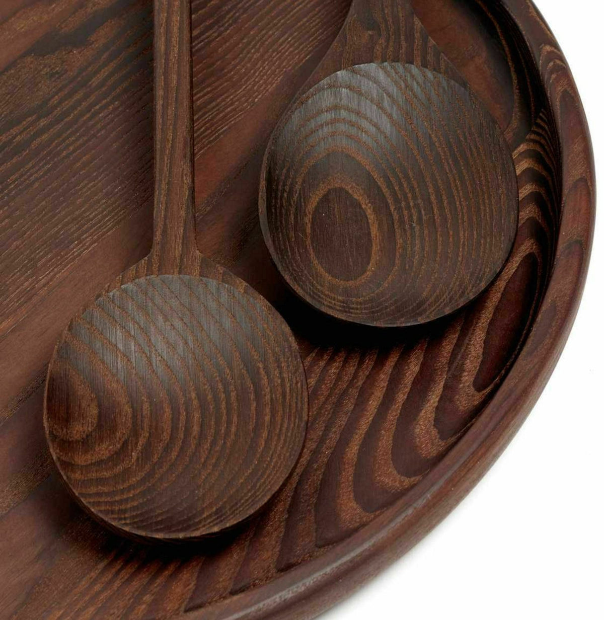 Plateau rond en bois de frêne carbonisé "pur" 29 cm - Serax - The Cool Republic