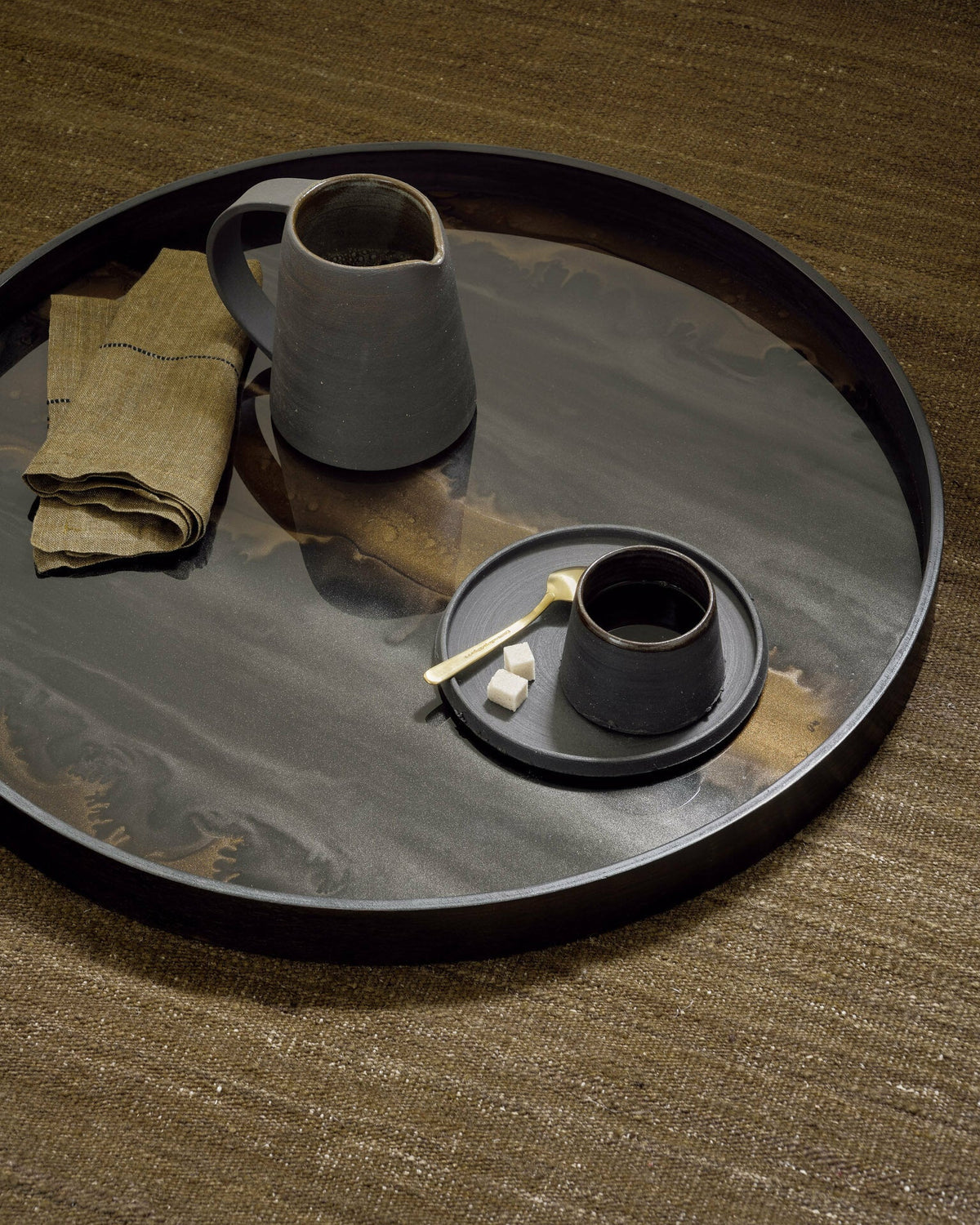 Round bronze glass tray 61 cm Organic - Ethnicraft Accessories - The Cool Republic