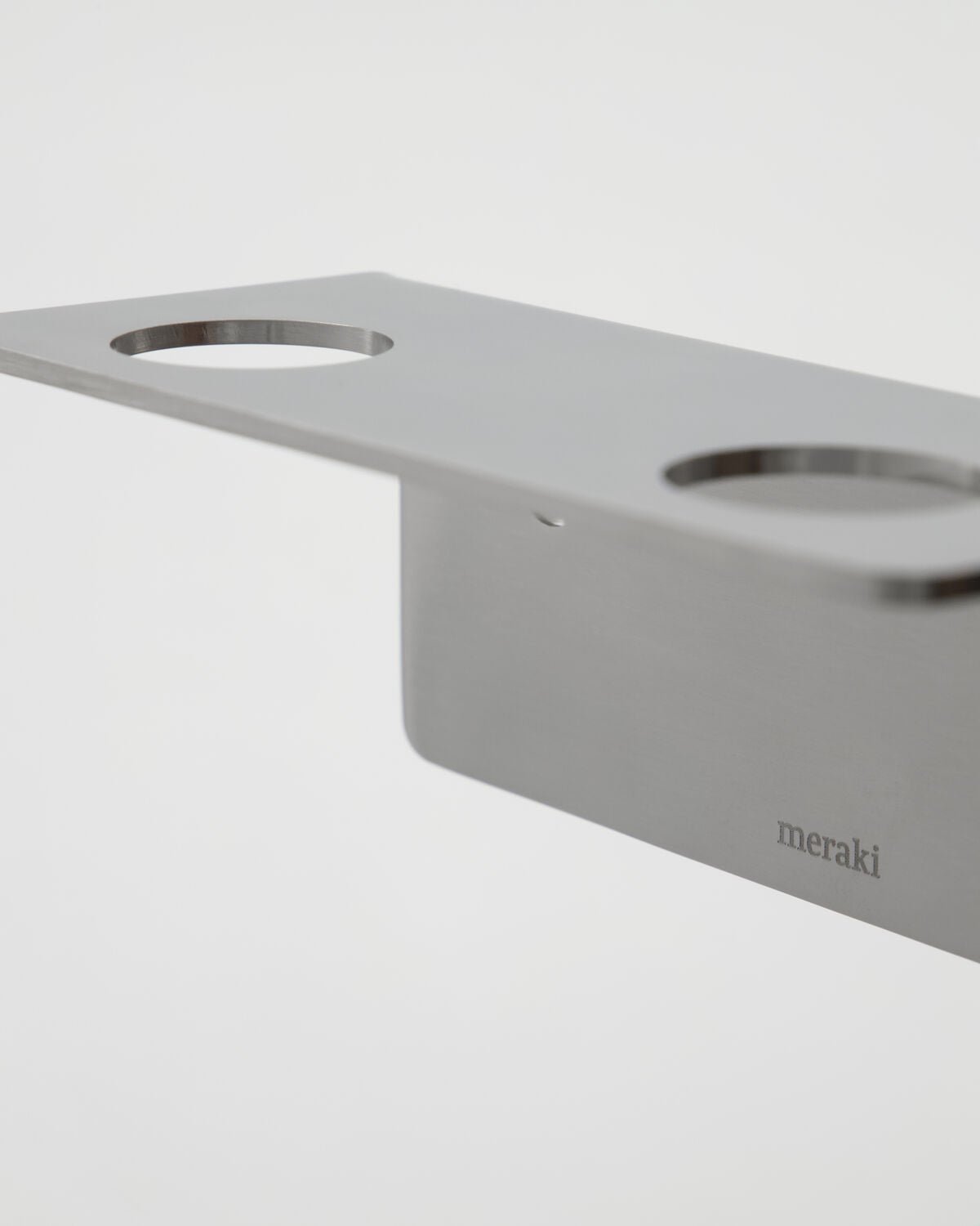 Porte-bouteilles en argent finition brossé 14,5x6,75x5,8cm MK - Meraki - The Cool Republic