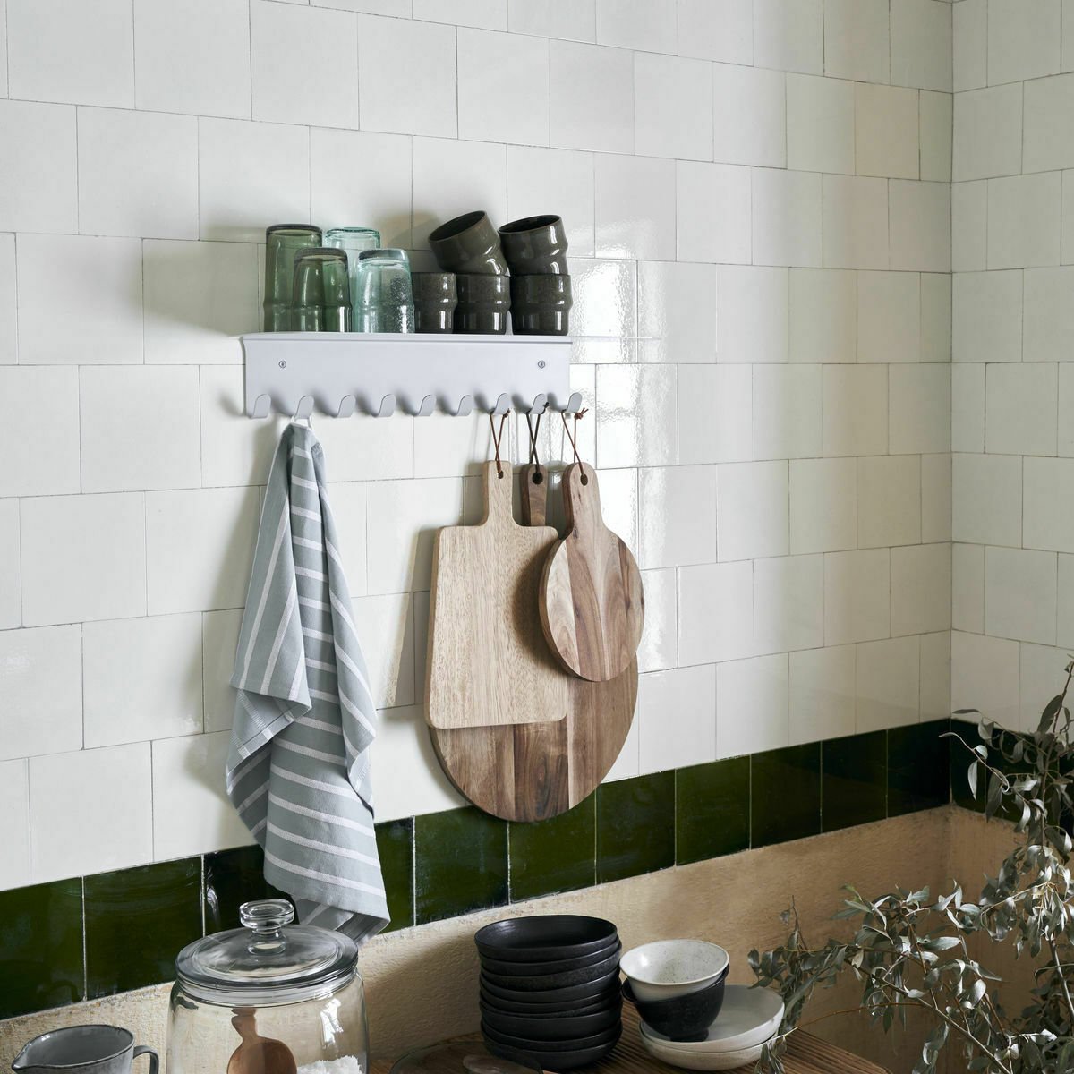 Porte-Manteau rectangulaire en acier gris clair 60x18 cm Livre - House Doctor - The Cool Republic
