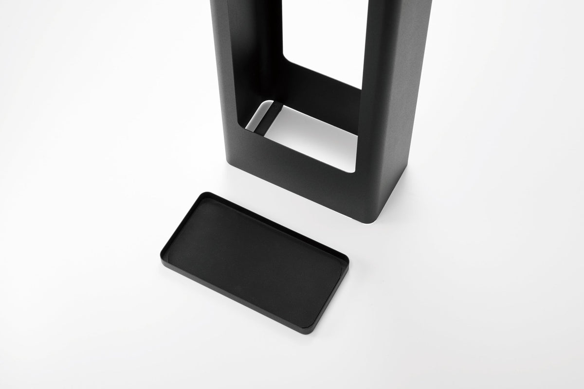 Porte-parapluies en acier noir Tower - Yamazaki - The Cool Republic