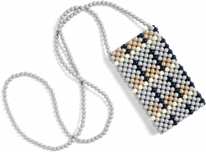Porte - téléphone en perles Karo Perla - HAY - The Cool Republic