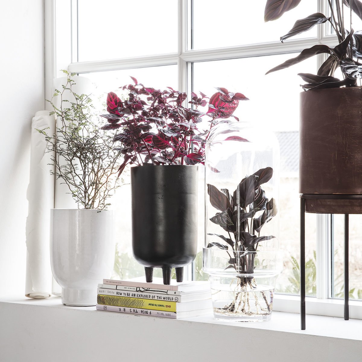 Pot de fleur en aluminium noir 26cm Jang - House Doctor - The Cool Republic