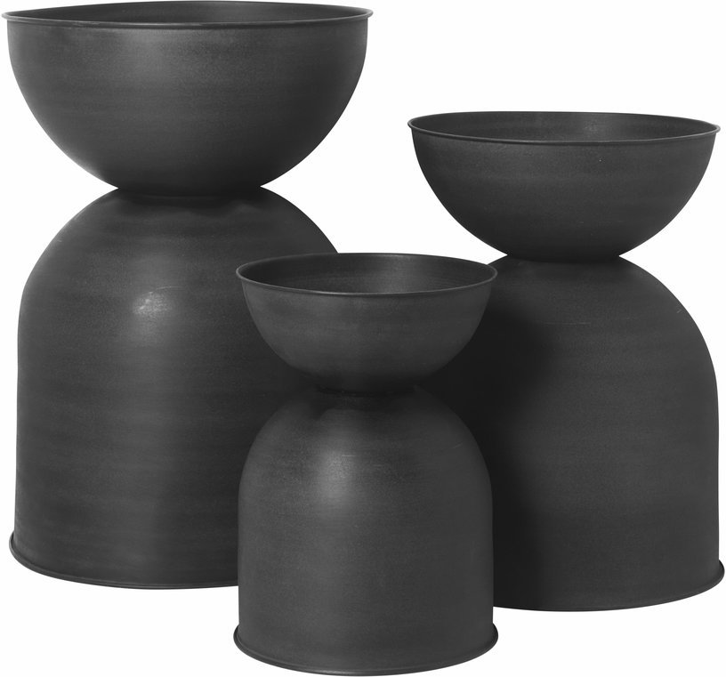 Pot de fleur réversible en fer noir L Hourglass - Ferm Living - The Cool Republic
