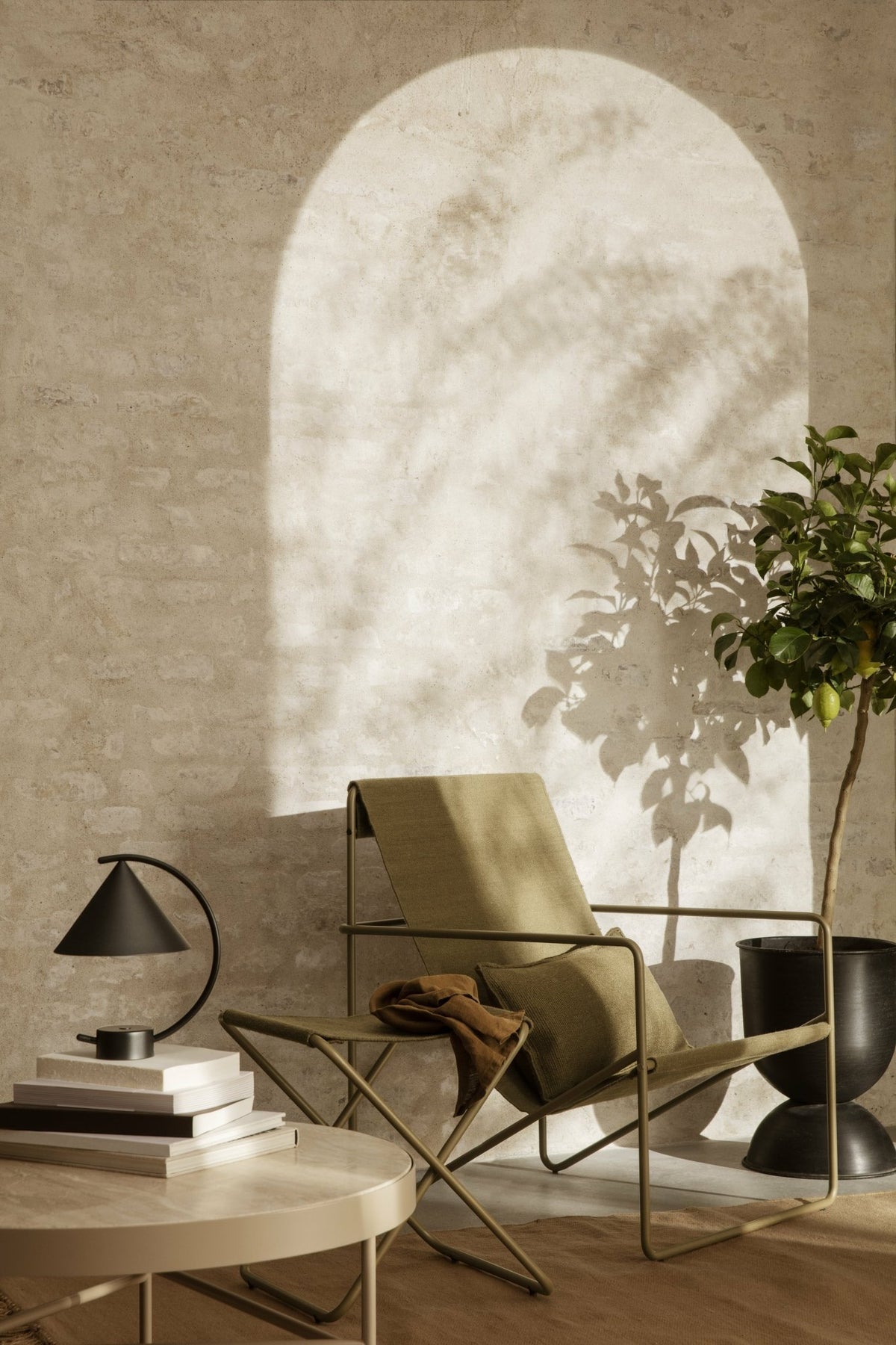 Hourglass L Black Iron Reversible Planter - Ferm Living - The Cool Republic