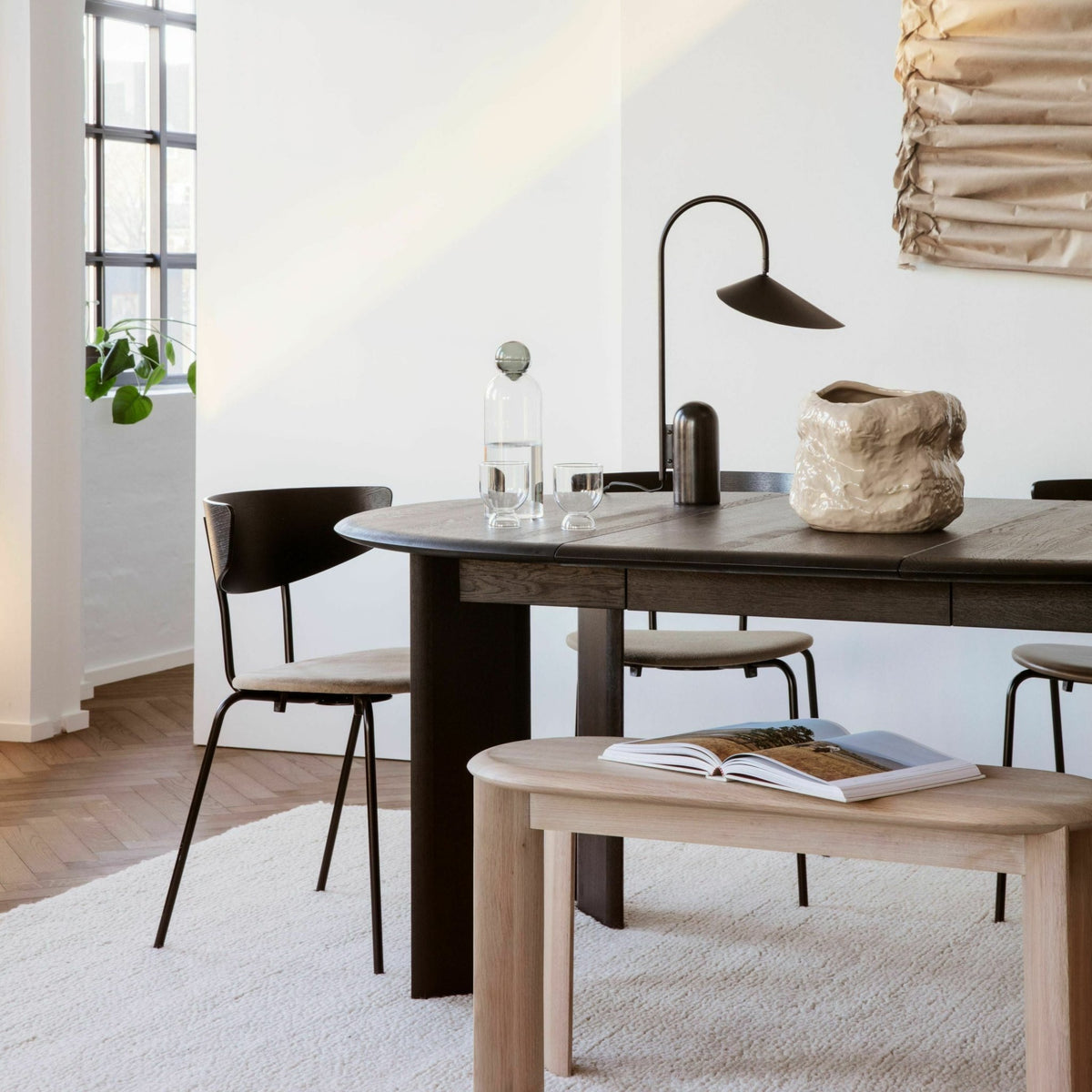 Pot écru en grès Tuck - Ferm Living - The Cool Republic
