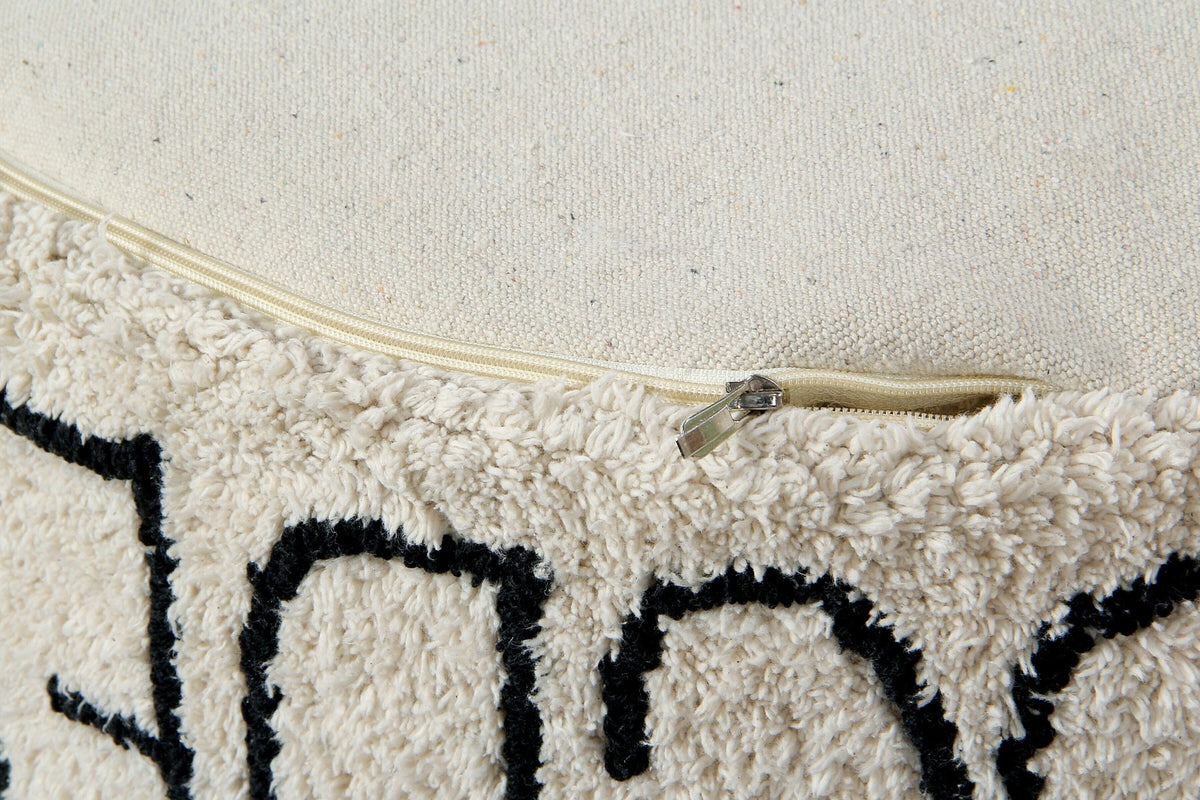 Pouf beige alphabet - Lorena Canals - The Cool Republic