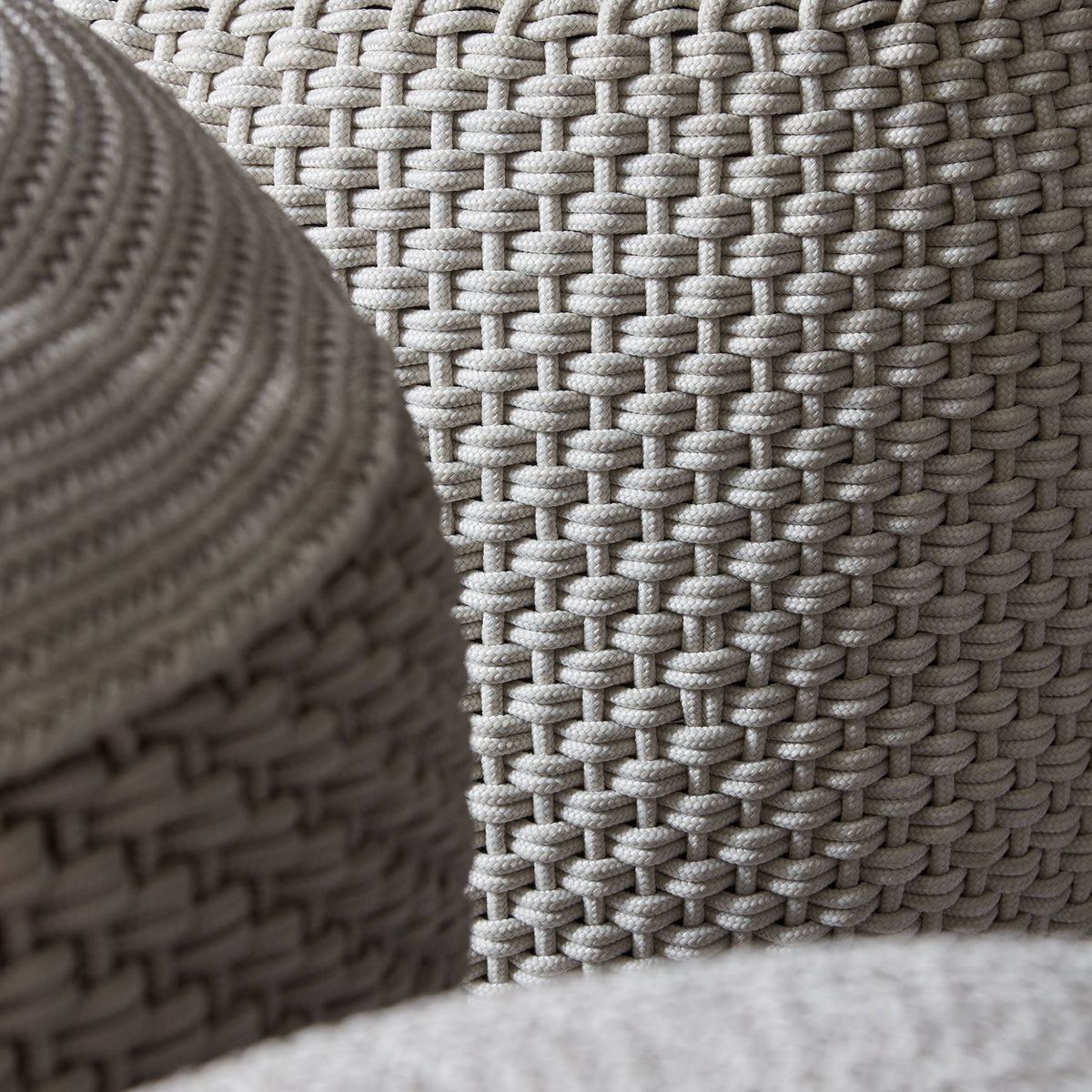 Pouf beige Berenice - Meme Design - The Cool Republic