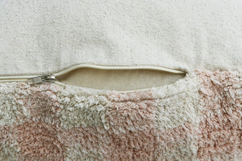 Pouf en coton rose 40 x 20 cm Vichy - Lorena Canals - The Cool Republic