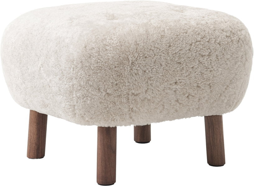 Pouf en noyer et peau de mouton Little Petra ATD1 - &tradition - The Cool Republic