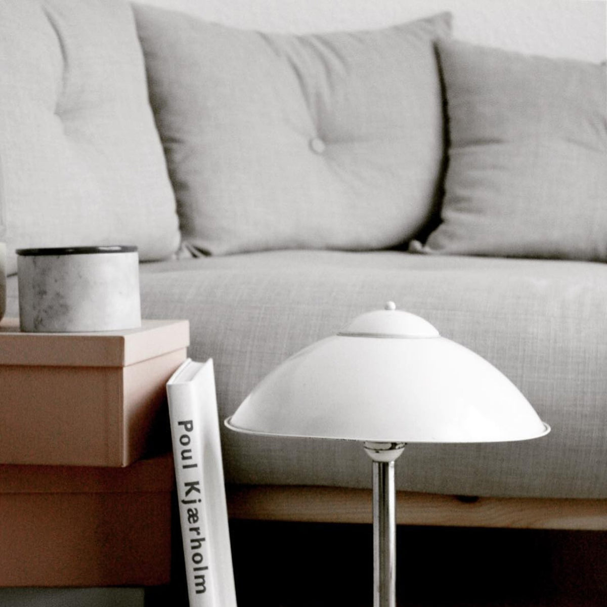 Pouf en pin et tissu mocca 100x90x40cm Senza - Karup Design - The Cool Republic