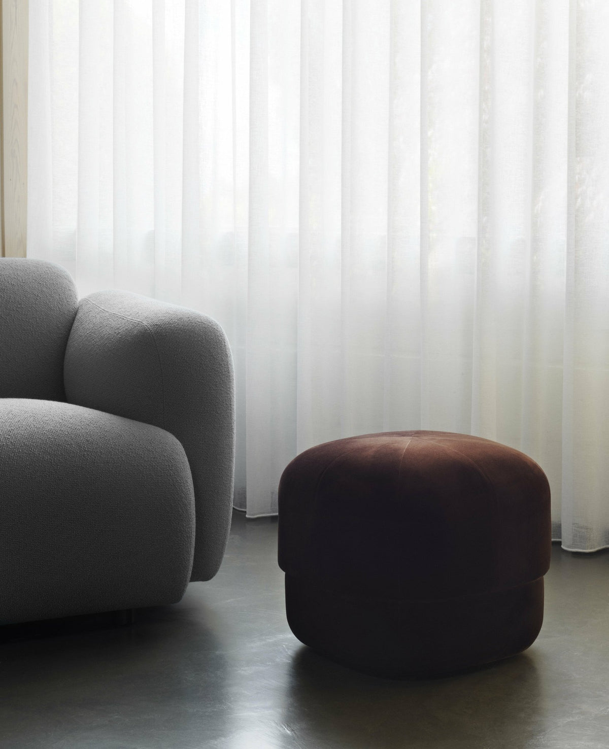 Pouf en polyester coffee S Circus Coffee - Normann Copenhagen - The Cool Republic