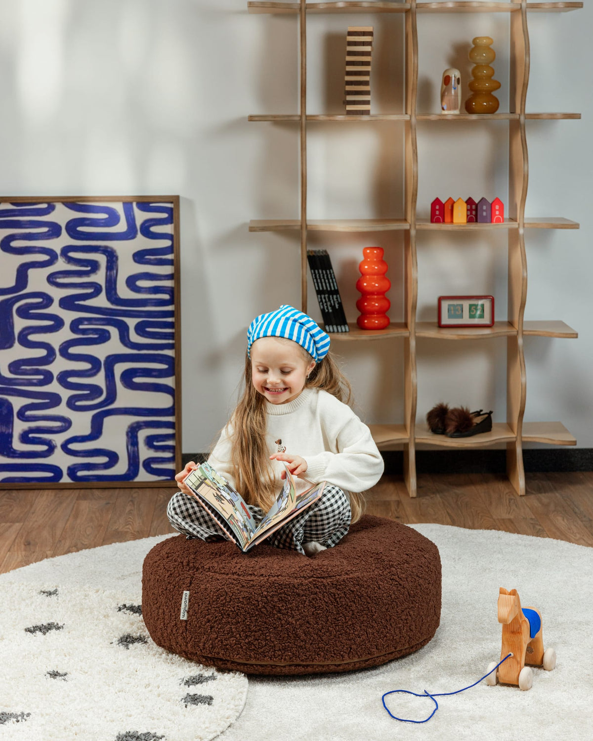 Pouf en teddy bouclé marron 65x20cm Harm Hazel - Wigiwama — vue 2