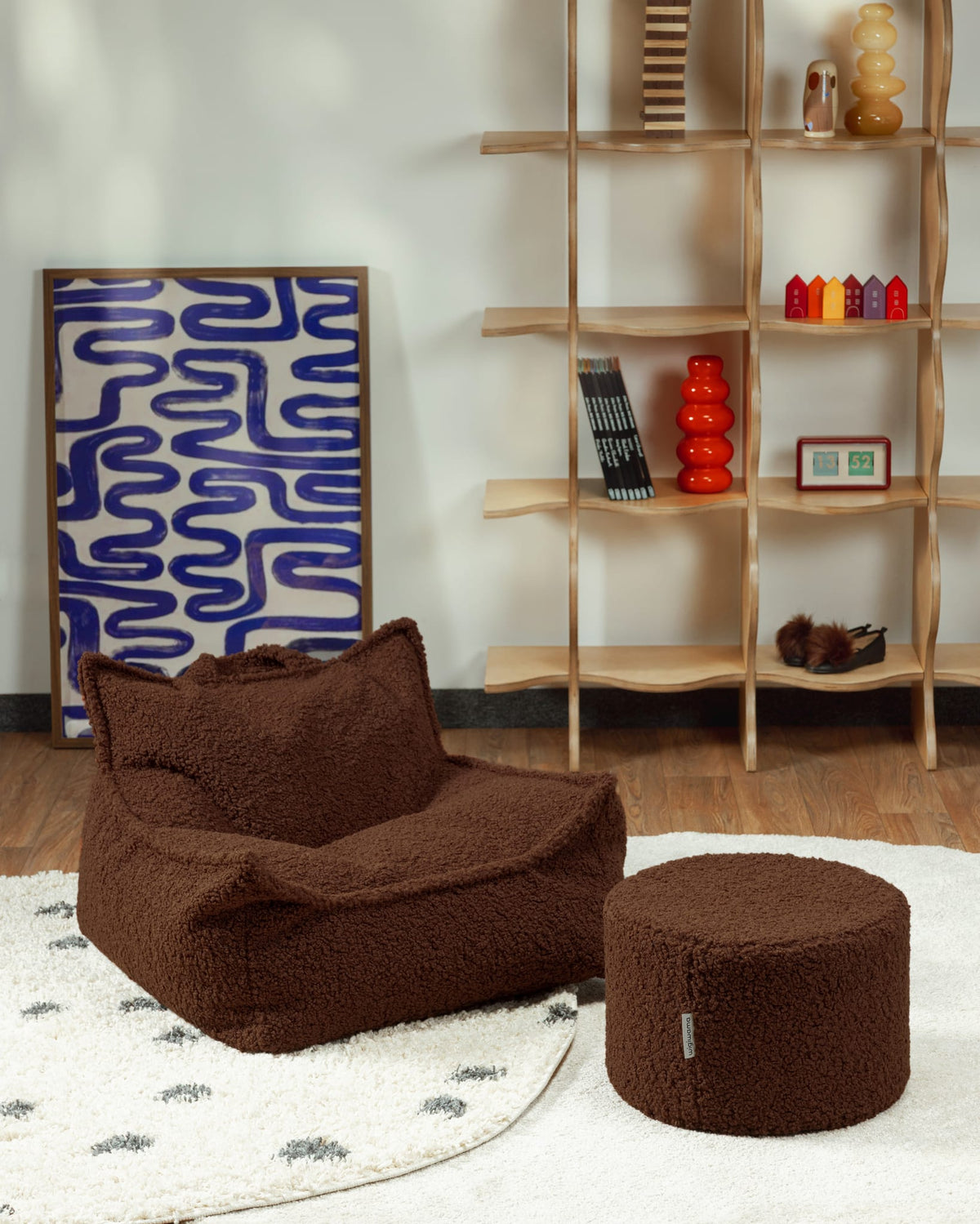 Pouf en teddy bouclé marron 70x80x50cm Warm Hazel - Wigiwama — vue 3