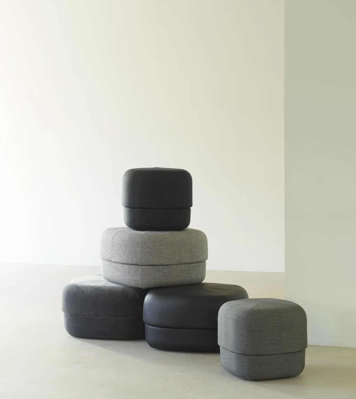 Pouf en tissu 65 cm gris hallingdal Circus - Normann Copenhagen - The Cool Republic