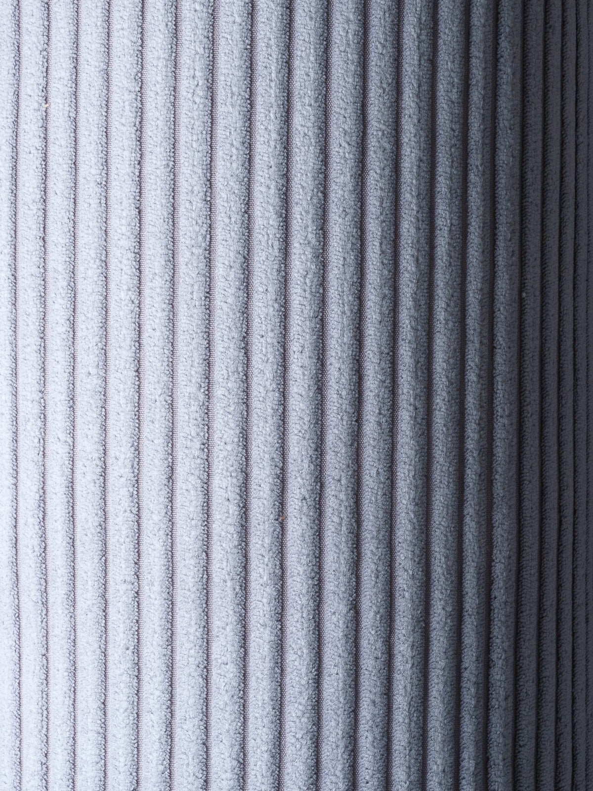 Pouf et repose-pied en velours côtelé bleu 70x80x50cm Poire - Wigiwama — vue 3