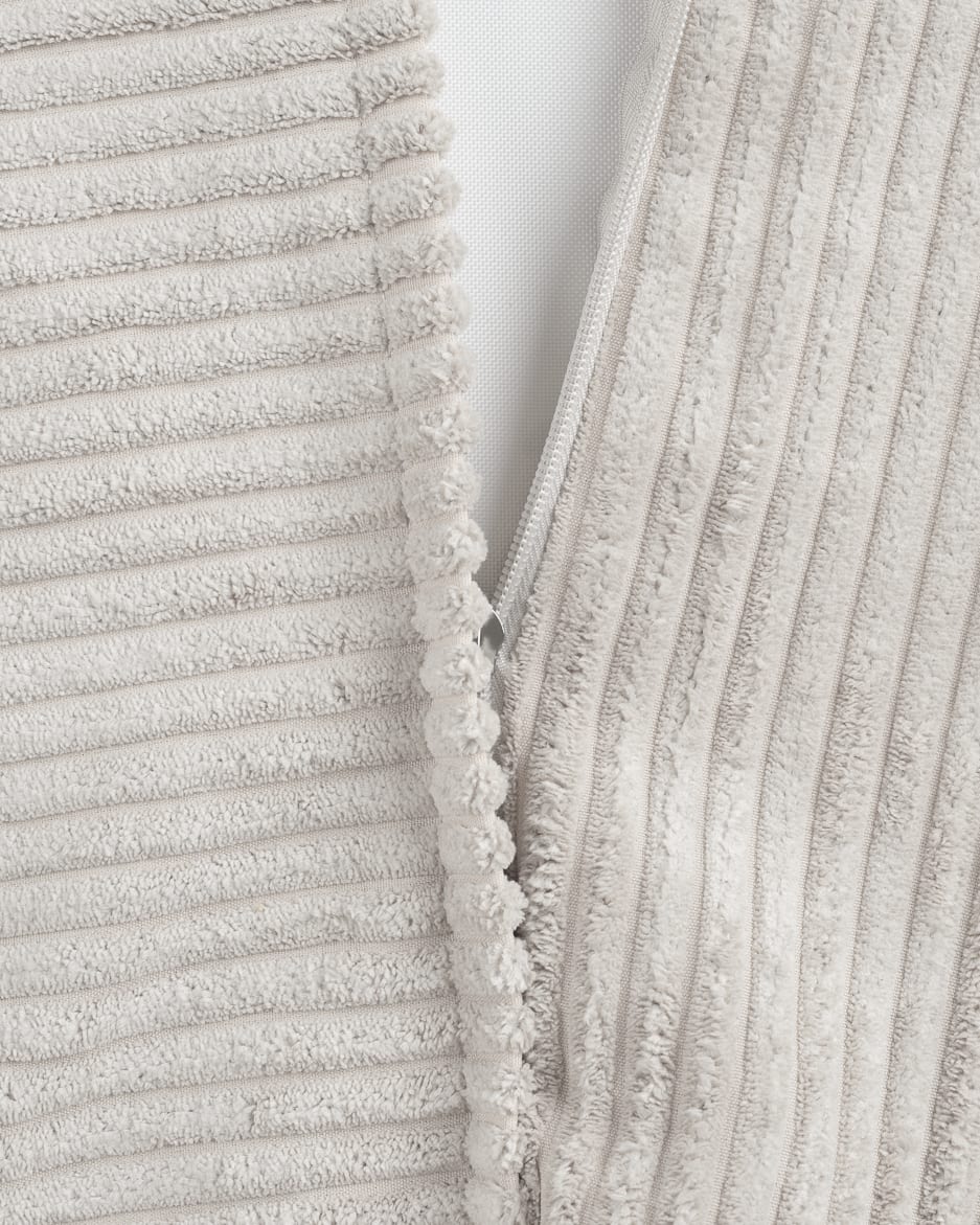 Pouf et repose-pieds en velours côtelé blanc 70x60x42cm Poire - Wigiwama — vue 5