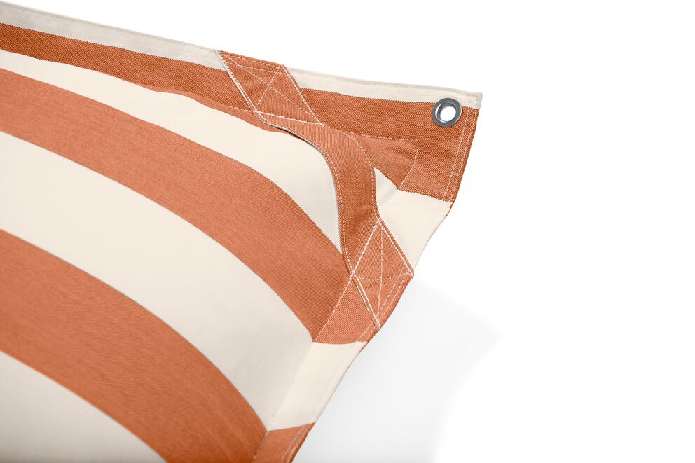Pouf flottant rayé orange et crème Original Floatzac - Fatboy - The Cool Republic