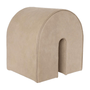 Pouf incurvé en cuir beige - Kristina Dam Studio - The Cool Republic
