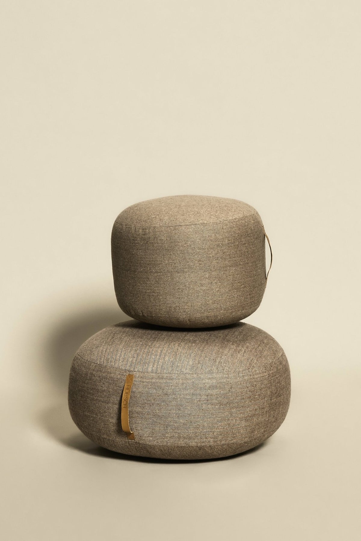 Pouf marron Ø50cm Mochi - Hübsch - The Cool Republic