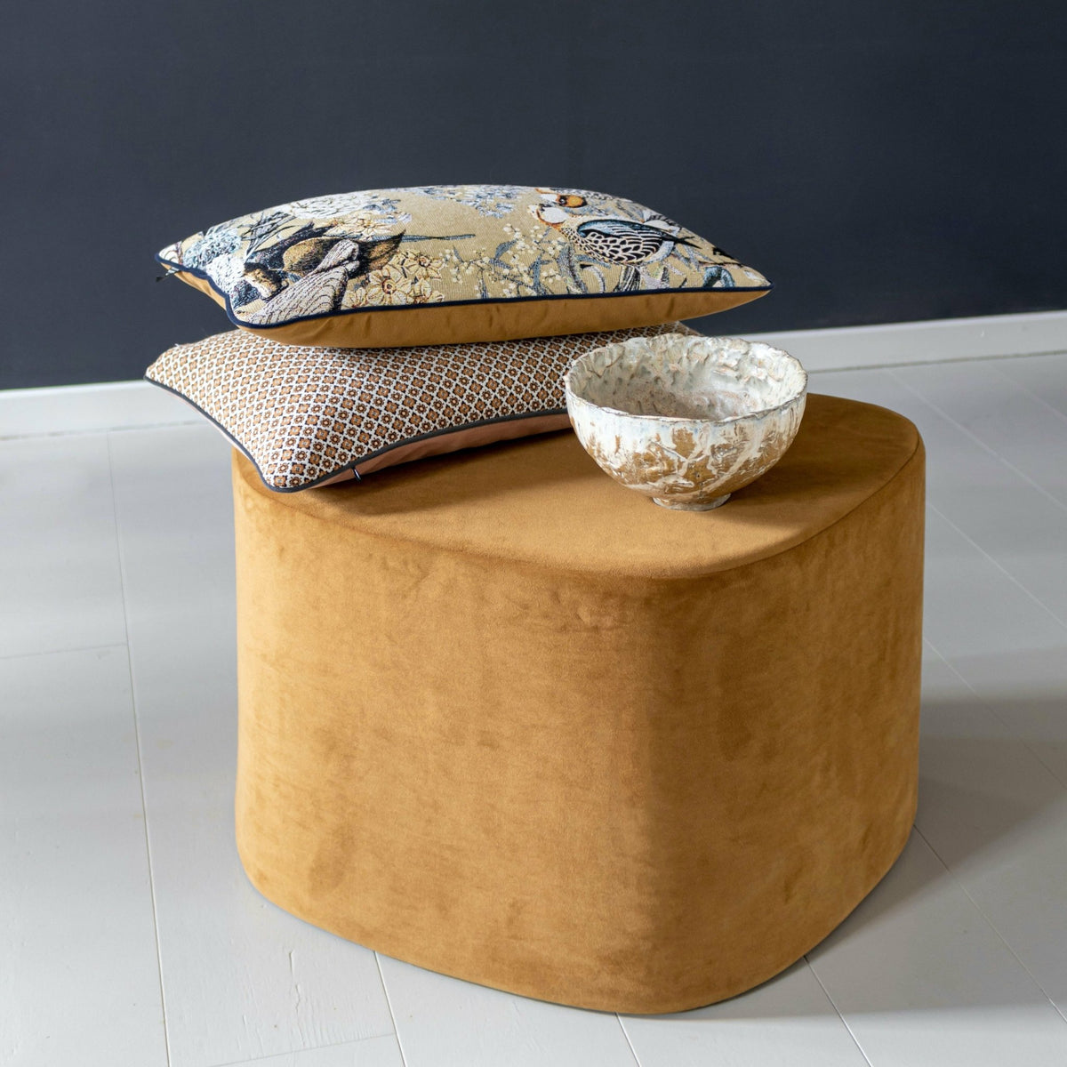 Pouf marron tobacco Salon - Mette Ditmer - The Cool Republic