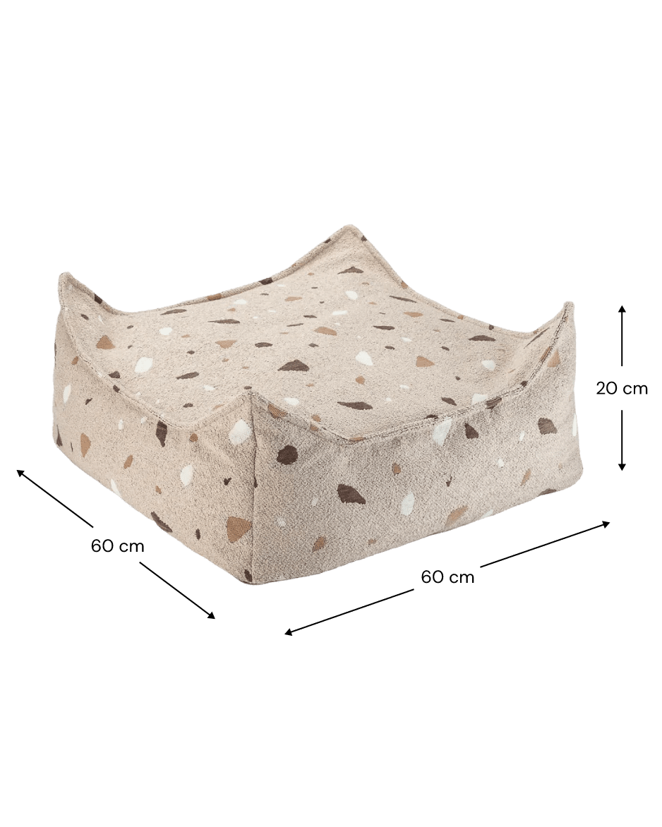 Pouf ottoman pour enfant en tissu beige 60x60x20cm Terrazzo - Wigiwama - The Cool Republic