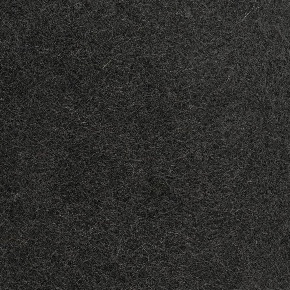 Pouf rond en laine anthracite M Kuno - myfelt - The Cool Republic