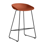 Taburete de bar en metal naranja base negra 64 cm AAS 38 - HAY