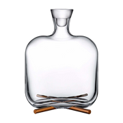 Camp Whisky Bottle Con ottone Base - Nude Glass