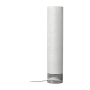 Lampadaire crème base en marbre gris 80 cm Unbound - Gubi