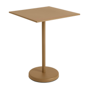 Table carrée d'extérieur en acier orange 70 x 70 x 95 cm Linear - Muuto