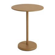 Table ronde d'extérieur en acier orange 70 x 95 cm Linear - Muuto