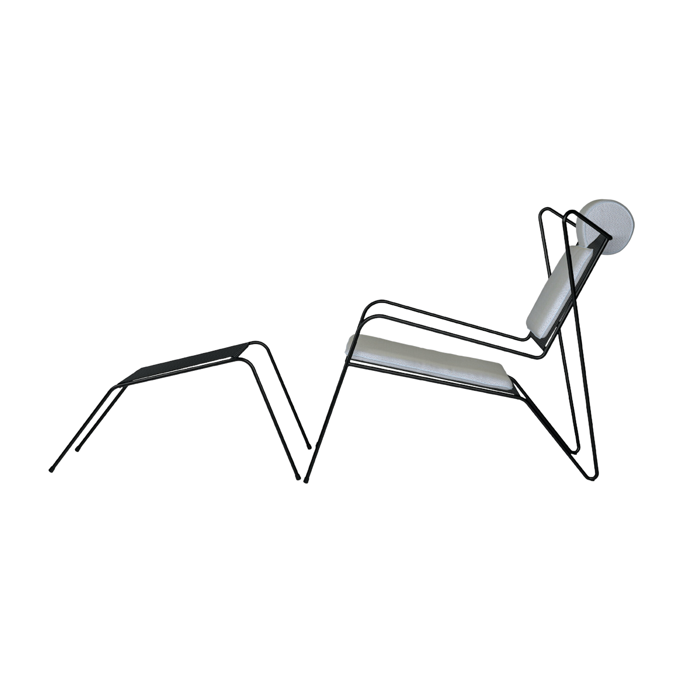 Lounge chair with black steel footrest and beige cushions Capri Easy - Cools Collection