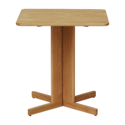 Square dining table in natural oak 68 x 68 cm Quatrefoil - Form & Refine