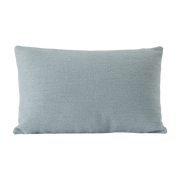 Doppelseitiges Kissen in Hellblau und Grün 35 x 55 cm. Mingle - Muuto