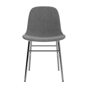 Gepolsterter Stuhl mit Hallingdal 126 Stoffen und Chromfüßen Form Chair Full Up -. Normann Copenhagen