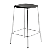 Tabouret en chêne noir et acier chromé 65 cm Soft edge 80 - Hay