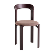 Beechwood chair upholstered in grape-red Rey - Hay