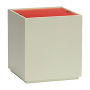 Table d'appoint et de rangement en frêne vert et rouge Vault - Hübsch