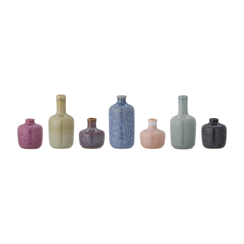 7 Jarrones de gres verde Maien - Bloomingville