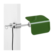 Lámpara con pinza verde esmeralda Apex - HAY