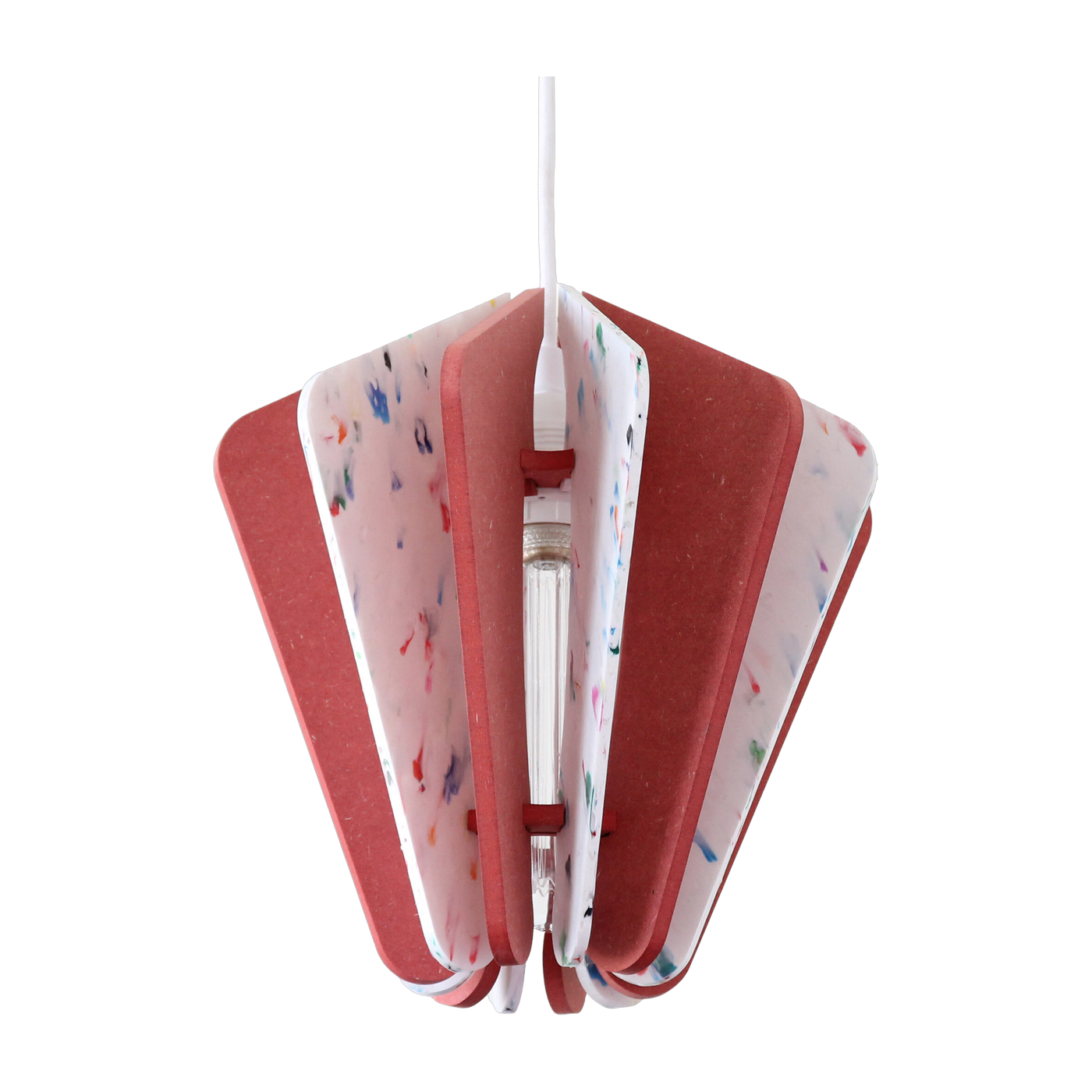Suspension triangulaire en plastique recyclé blanc et bois coloré rouge 26x27cm Alpha Zulu - RIF