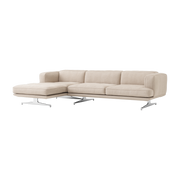 angle Inland Divano in tessuto 0240 e gambe in alluminio lucido 280cm AV42 - &tradition
