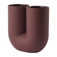 Vase Kink in porcellana rosso intenso Muuto