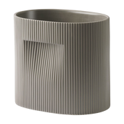 Taupe clay planter 24cm Ridge - Muuto