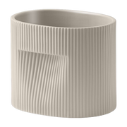 Ridge Macetero de arcilla beige 15cm - Muuto