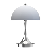 Verchromte und blau-graue tragbare Lampe Panthella 160 Portable V3 -. Louis Poulsen