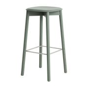 Tabouret en chêne laqué vert  37,5x65cm - HAY