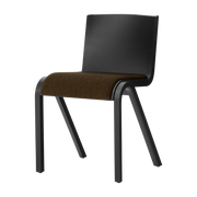 Stuhl mit gepolsterter Sitzfläche aus schwarzer Eiche und Hallingdal-Stoff 65 0370 78cm Ready -. Audo