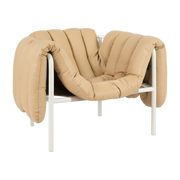 Fauteuil lounge en cuir sable et acier crème Puffy - Hem